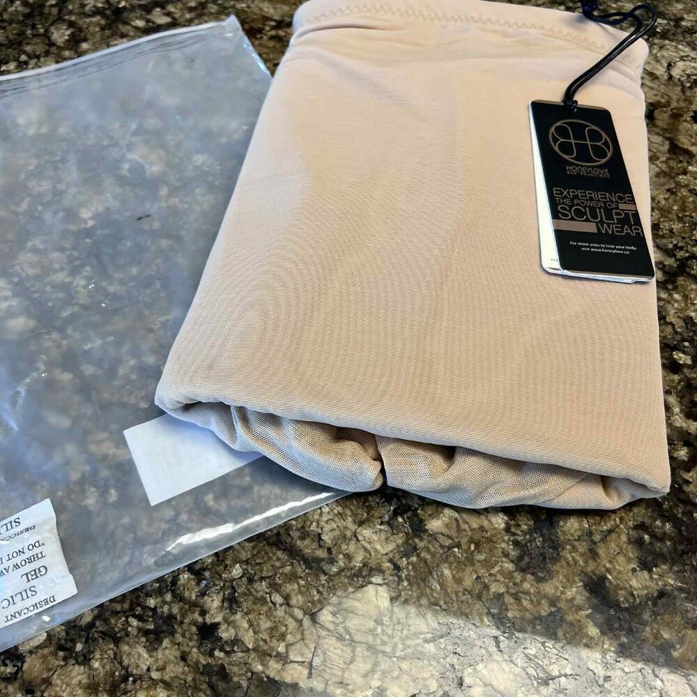 NEW WITH TAGS HONEYLOVE SCULPTWARE